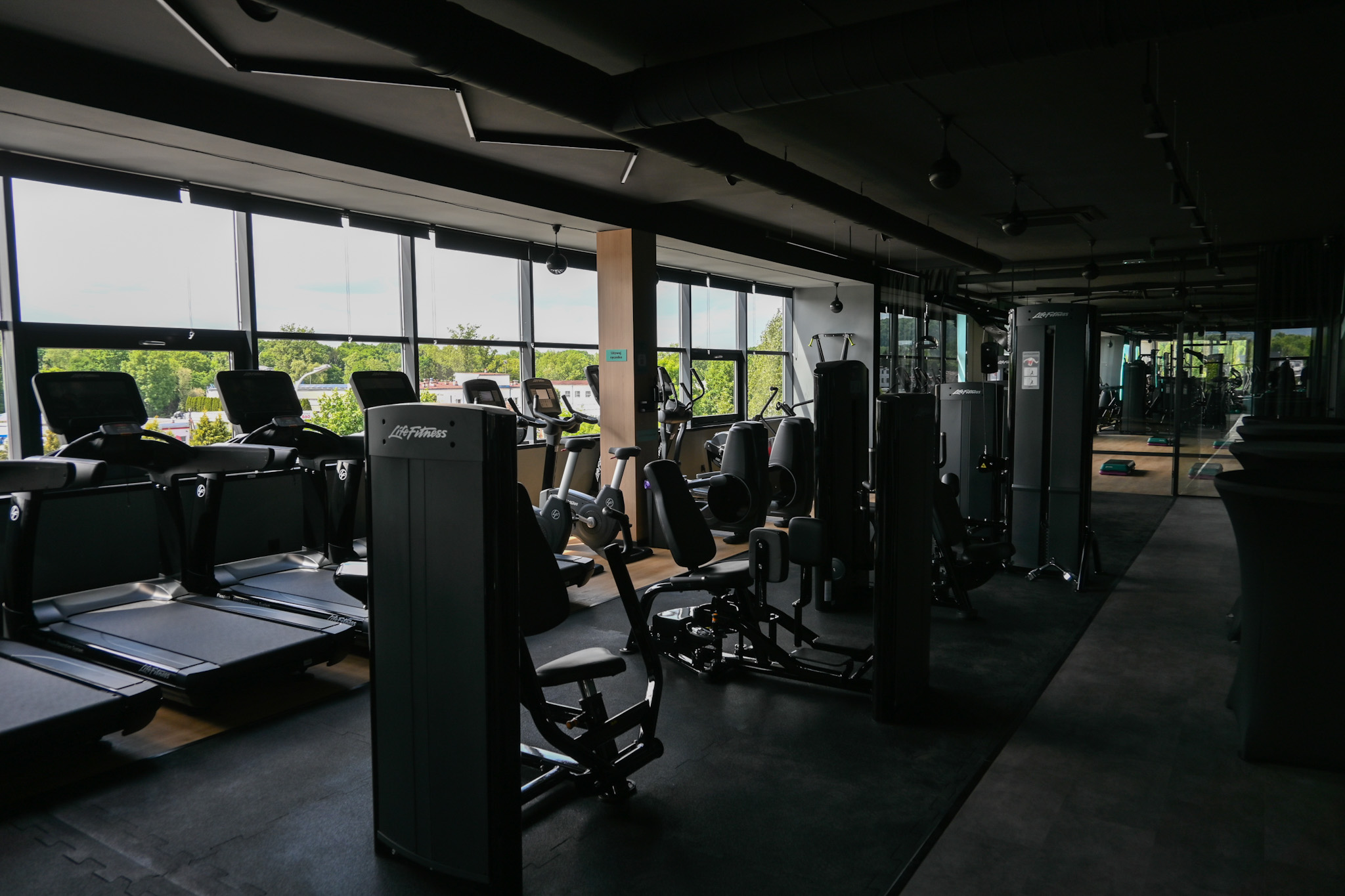 Siłownia 24/7 easygym w Izabelin